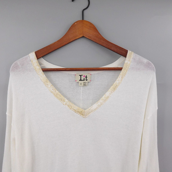 Label +Thread Goldie V Sweater Womens Medium Cream Knit Minimalist Timeless - Picture 2 of 16